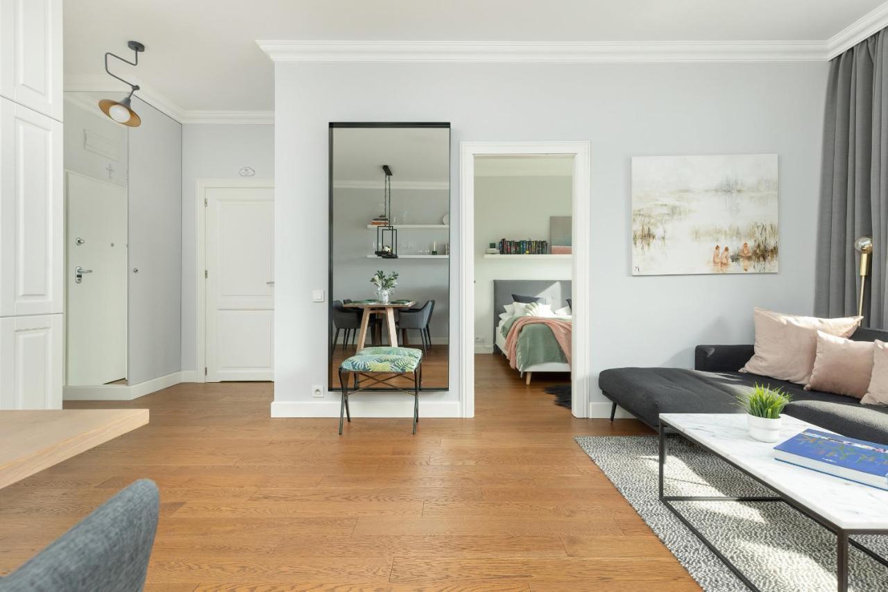Cozy Apartment Gieysztora Wilanow By Noclegi Renters Varšava Exteriér fotografie