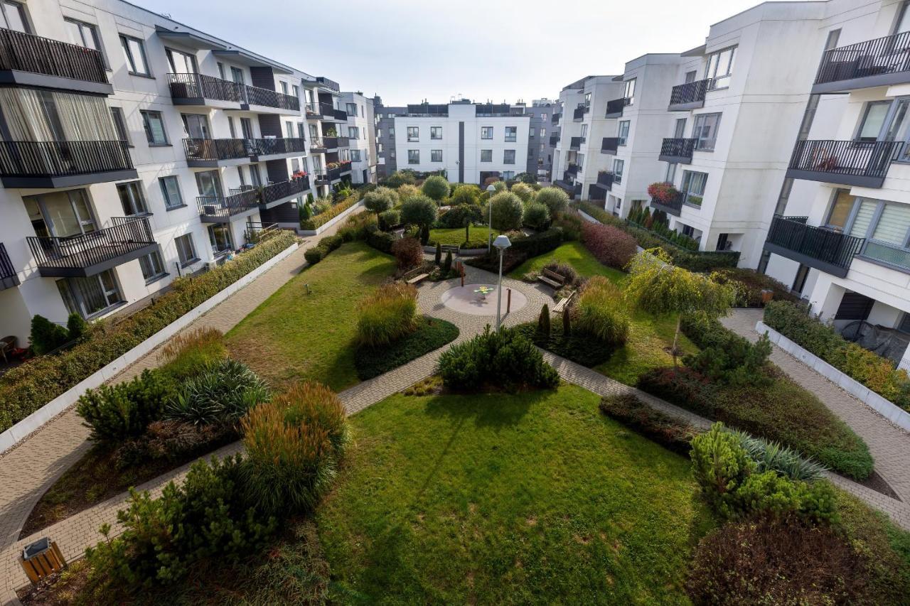 Cozy Apartment Gieysztora Wilanow By Noclegi Renters Varšava Exteriér fotografie