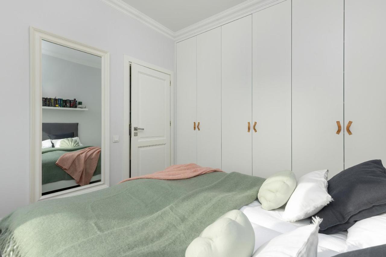 Cozy Apartment Gieysztora Wilanow By Noclegi Renters Varšava Exteriér fotografie